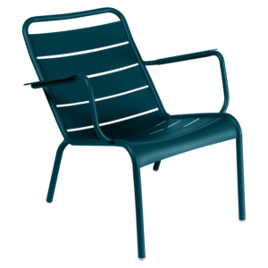 Fermob Luxembourg Lounge Low fauteuil met armleuning-Acapulco Blue