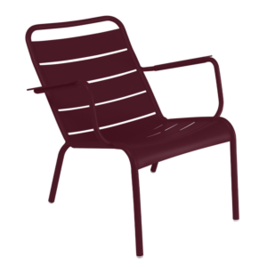 Fermob Luxembourg Lounge Low fauteuil met armleuning-Black Cherry