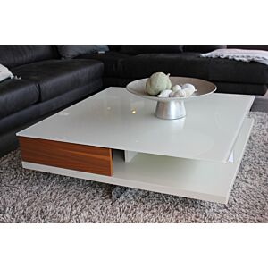 Hulsta salontafel model CT90 110x110cm OUTLET