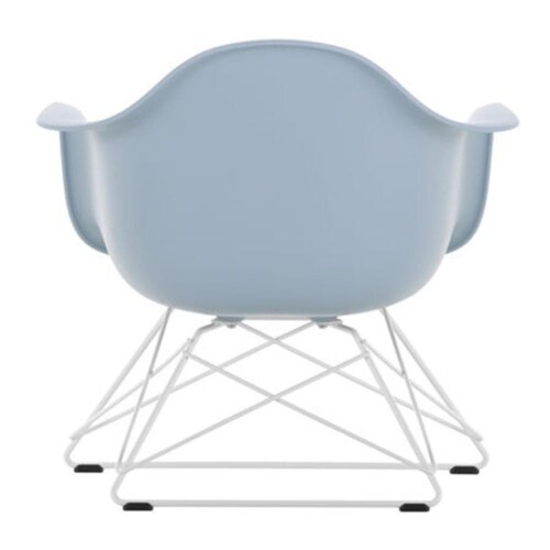 Vitra Eames LAR loungestoel met wit onderstel-IJsgrijs