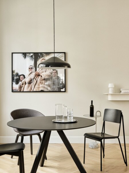 Hay Copenhague CPH20 zwart onderstel tafel-Zwart Lino-∅ 90 cm