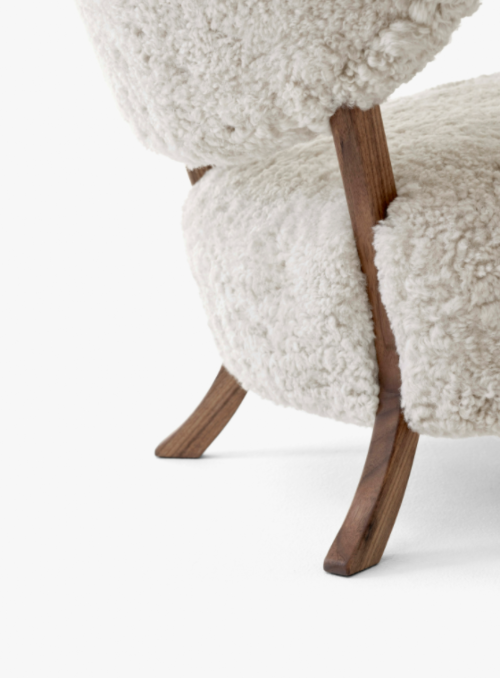 &tradition Wulff ATD2 oiled walnut fauteuil-Sheepskin 17mm, Moonlight