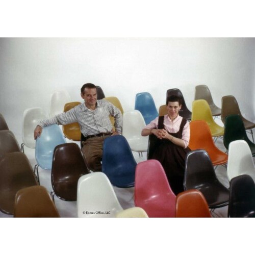 Vitra Eames DSW stoel met donker esdoorn onderstel-Wit