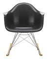 Vitra Eames RAR Fiberglass schommelstoel met verchroomd onderstel